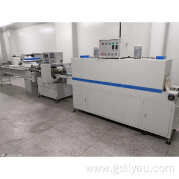 Automatic battery wrapper machine